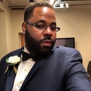 Meet your Posher, Phillip